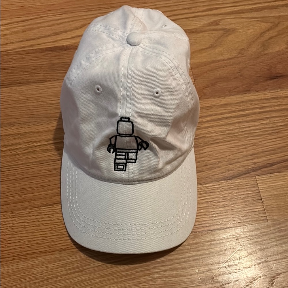 NWOT LEGO Adjustable Baseball White Cap with Embroidered Minifigure